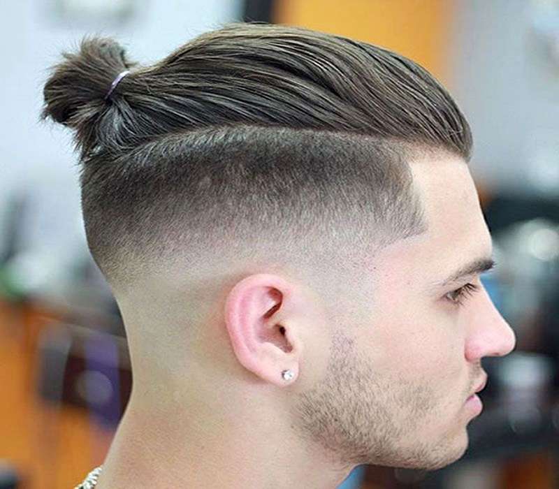 Lịch cắt tóc nam – Chọn ngày đẹp để cắt tóc tháng 4/2022 – The Fist  Barbershop