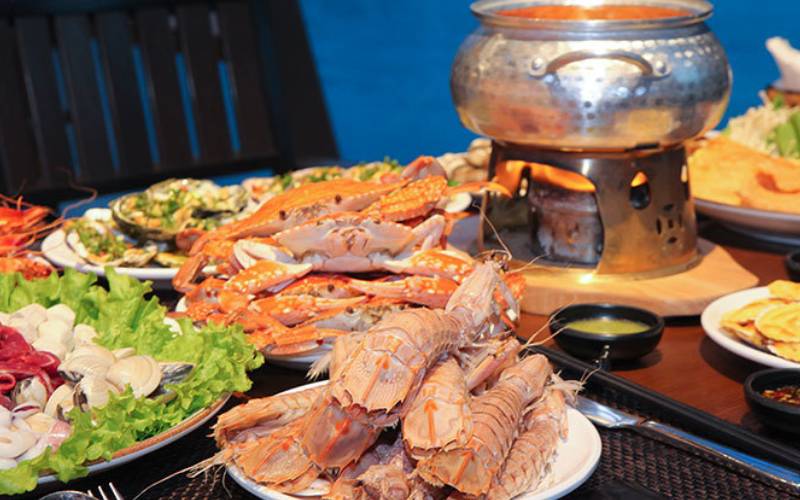 nhà hàng buffet sang trọng ở Hà Nội Bay (2)