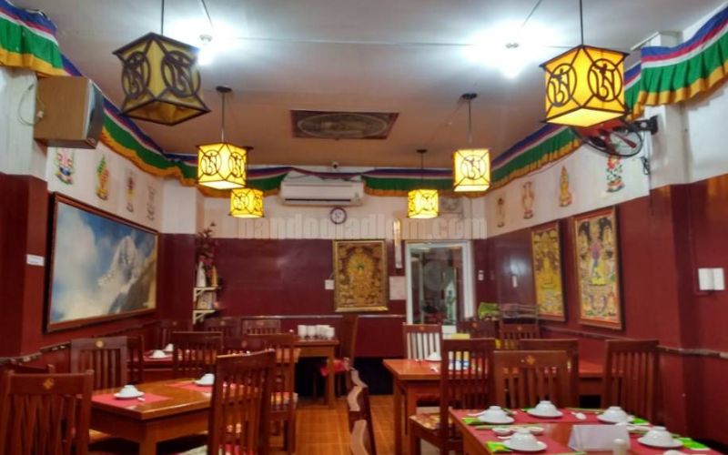 nhà hàng chay quận 10 vajra (1)