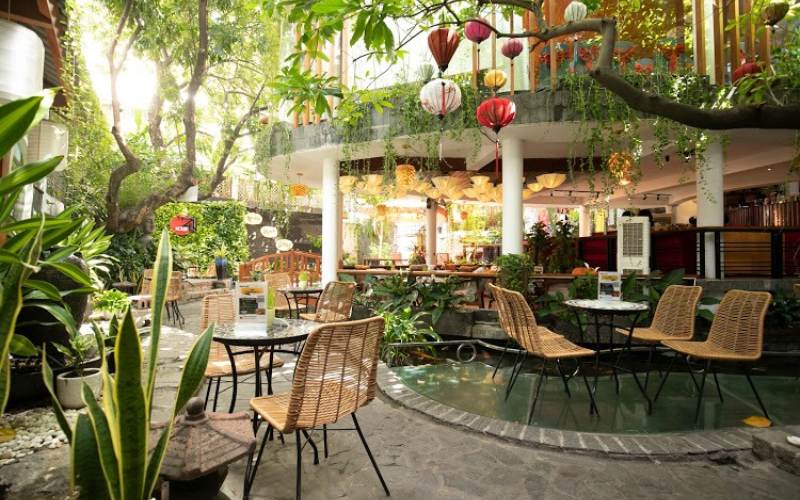 ​​Nhà hàng sang trọng quận Tân Bình Vân Côi (1)