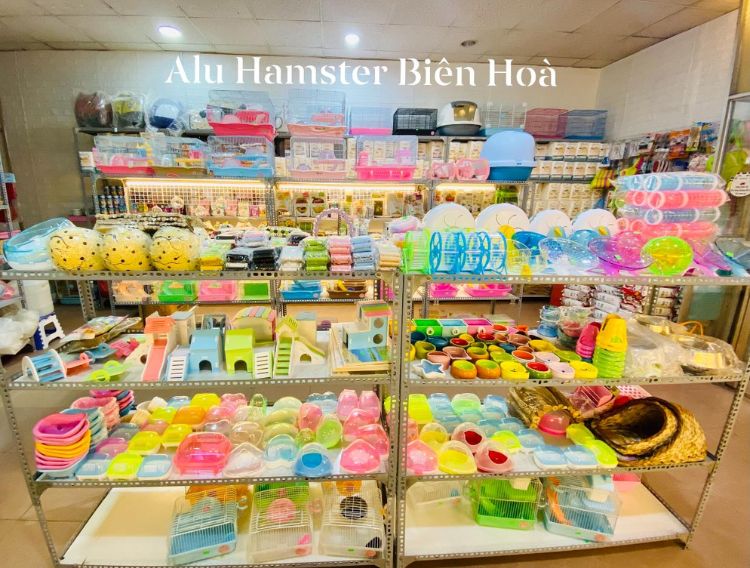 Shop thú cưng Biên Hòa Alu Hamster được khách hàng đánh giá tích cực