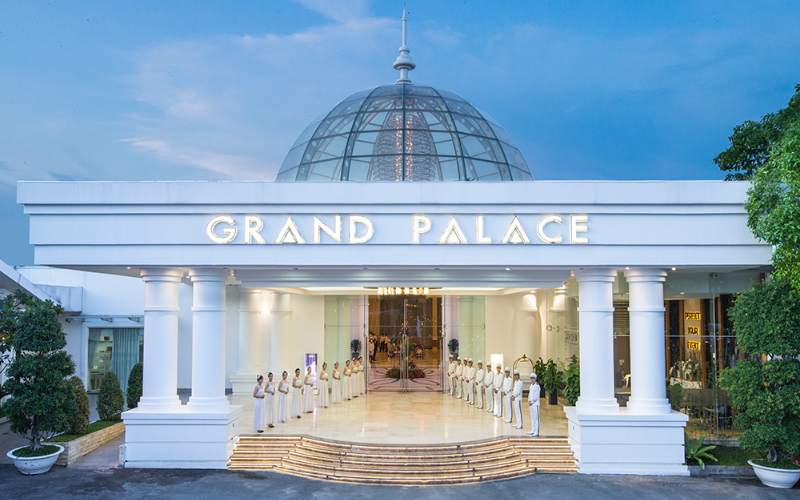 nhà hàng tiệc cưới sang trọng ở TPHCM Grand Palace (1)
